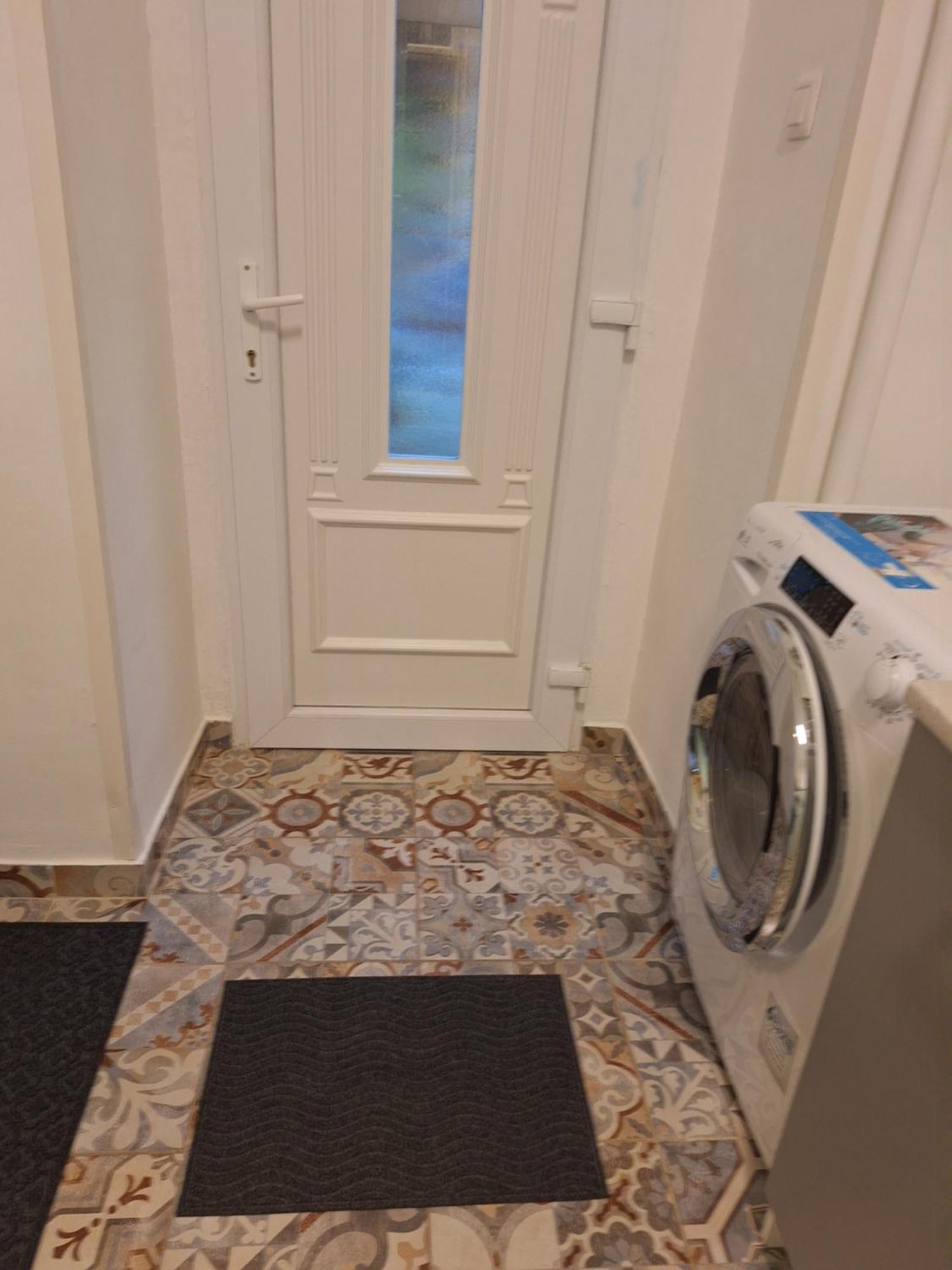 Ferienwohnung Shadowlily Budapest Exterior foto
